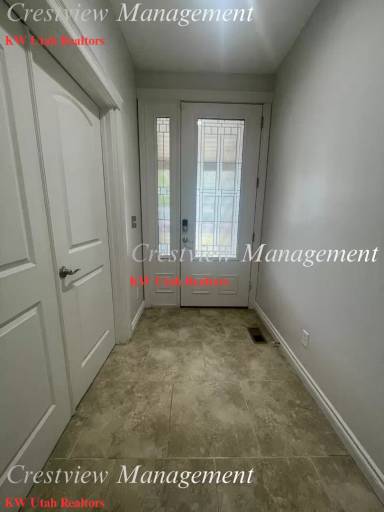 Main picture of 353 E Lambourne Ave