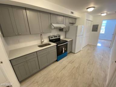 Main picture of 923 Washington Ave