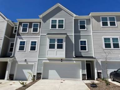 Main picture of 3044 Castle Loch Ln