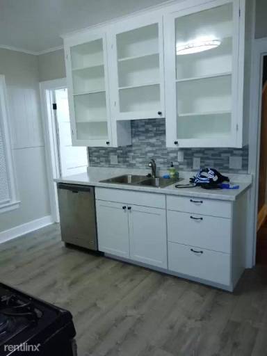 Main picture of 19 Sheffield Ave