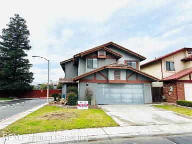 Main picture of 467 E Alluvial Ave