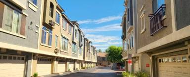 Main picture of Villagio At Tempe