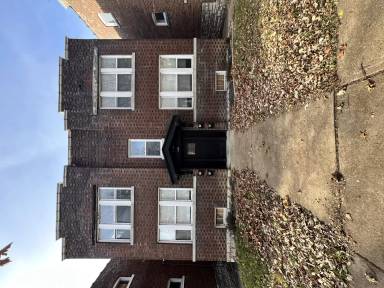 Main picture of 3541 Oregon Ave