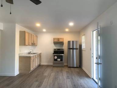 Main picture of Vine Street Apts