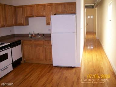 Main picture of 1647 W North Ave