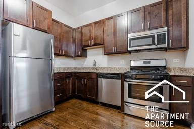 Main picture of 1756 W Montrose Ave