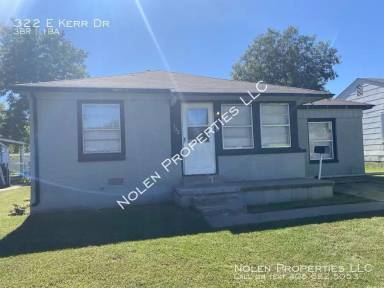 Main picture of 322 E Kerr Dr
