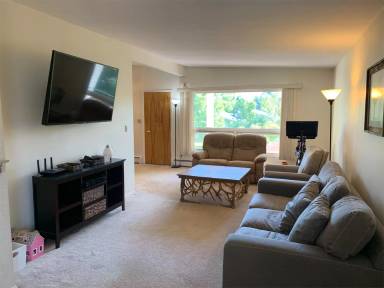 Main picture of 1002 S Tracy Ave