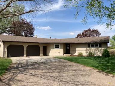 Main picture of 903 Bell Blvd