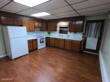 Main picture of 132 Water St
