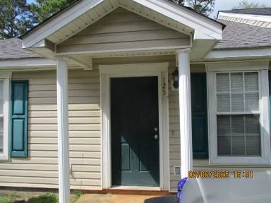 Main picture of 210 Youngs Mill Rd