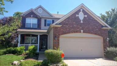 Main picture of 451 Fortress Ct