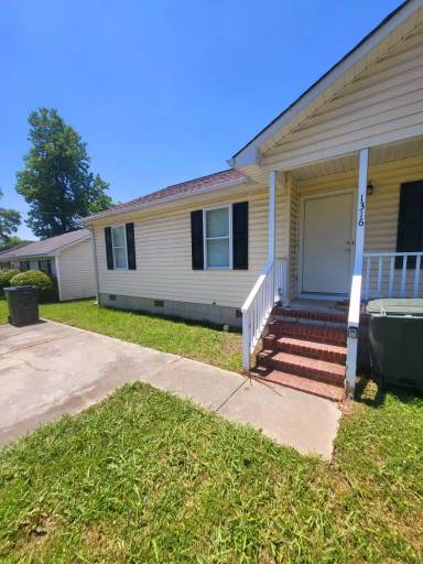 Main picture of 1316 Ardmore Dr