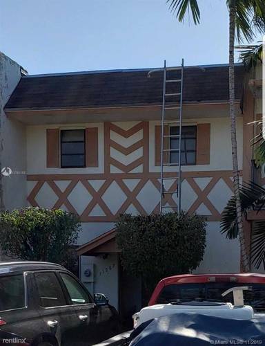 Main picture of 11267 SW 33rd Circle Pl