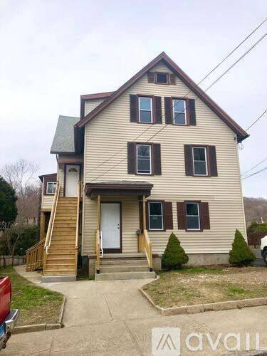 Main picture of 51 Locke St