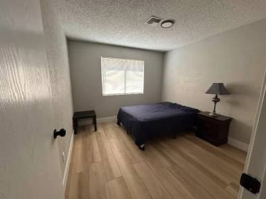 Main picture of 4321 Mott Cir