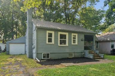 Main picture of 1409 S Spring St
