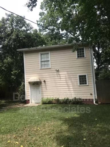 Main picture of 1529 Thomas Ave - C