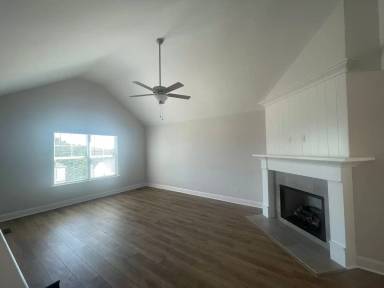 Main picture of 7240 Old Bug Ln