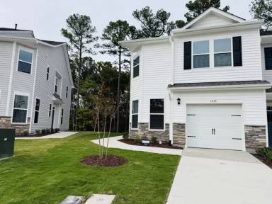 Main picture of 1919 Hinesley Dr