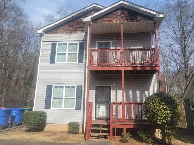 Main picture of 2457 N Main St NW