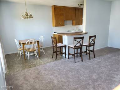Main picture of 160 N Holliston Ave