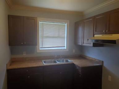 Main picture of 312 Helen St