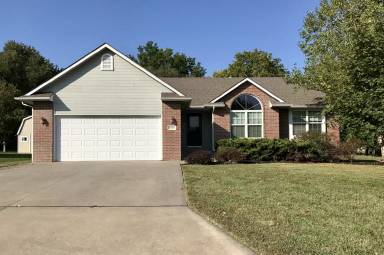 Main picture of 3000 Pecanwood Dr