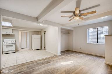 Main picture of 2831 S Cherokee St