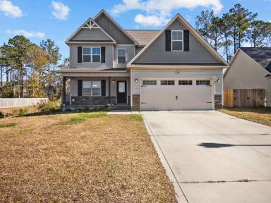 Main picture of 702 Crystal Cove Ct