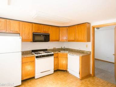 Main picture of 632 W Patterson Ave