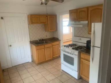 Main picture of 60 Huntington Ter