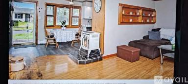 Main picture of 76 Tall Pine Ln