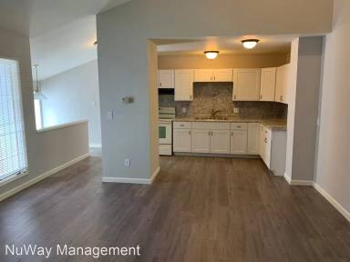 Main picture of 1107 Eastoak Dr