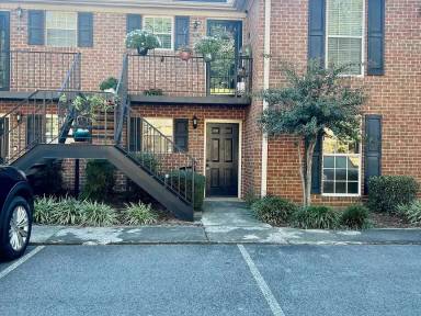Main picture of Winfield Chase Apartments