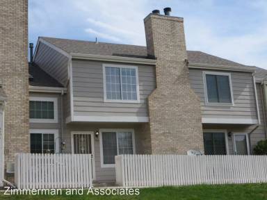 Main picture of 906 Summer Dr