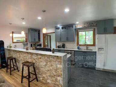 Main picture of 10130 Fremont Ave S