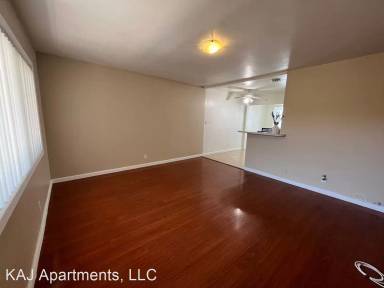 Main picture of 24370 Newhall Ave