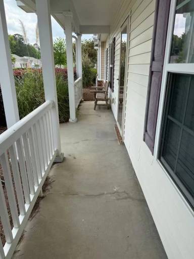 Main picture of 9 Falkland Ave