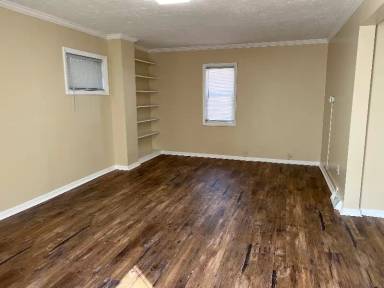 Main picture of 107 Lexington Ave NW