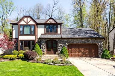 Main picture of 202 Misty Ln
