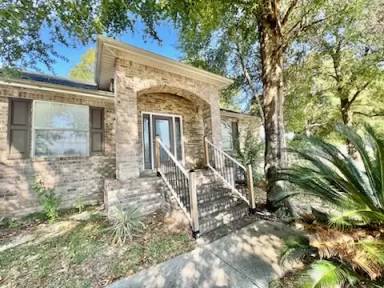 Main picture of 123 Trailwood Ln