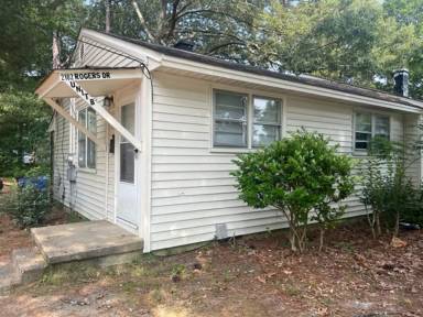 Main picture of 2102 Rogers Dr