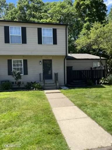 Main picture of 33511 Bayview Dr