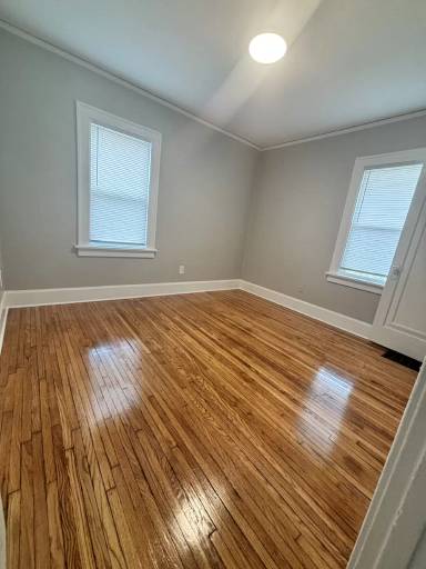 Main picture of 614 N Sunset Ave