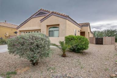 Main picture of 13622 E Aviara Pl