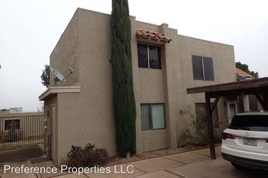 Main picture of 4385 Avenida Palermo