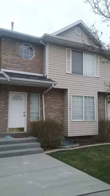 Main picture of 182 N 50 E