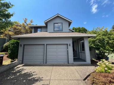 Main picture of 5715 NW 178th Ave