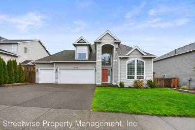 Main picture of 22570 SW Verdant Ter